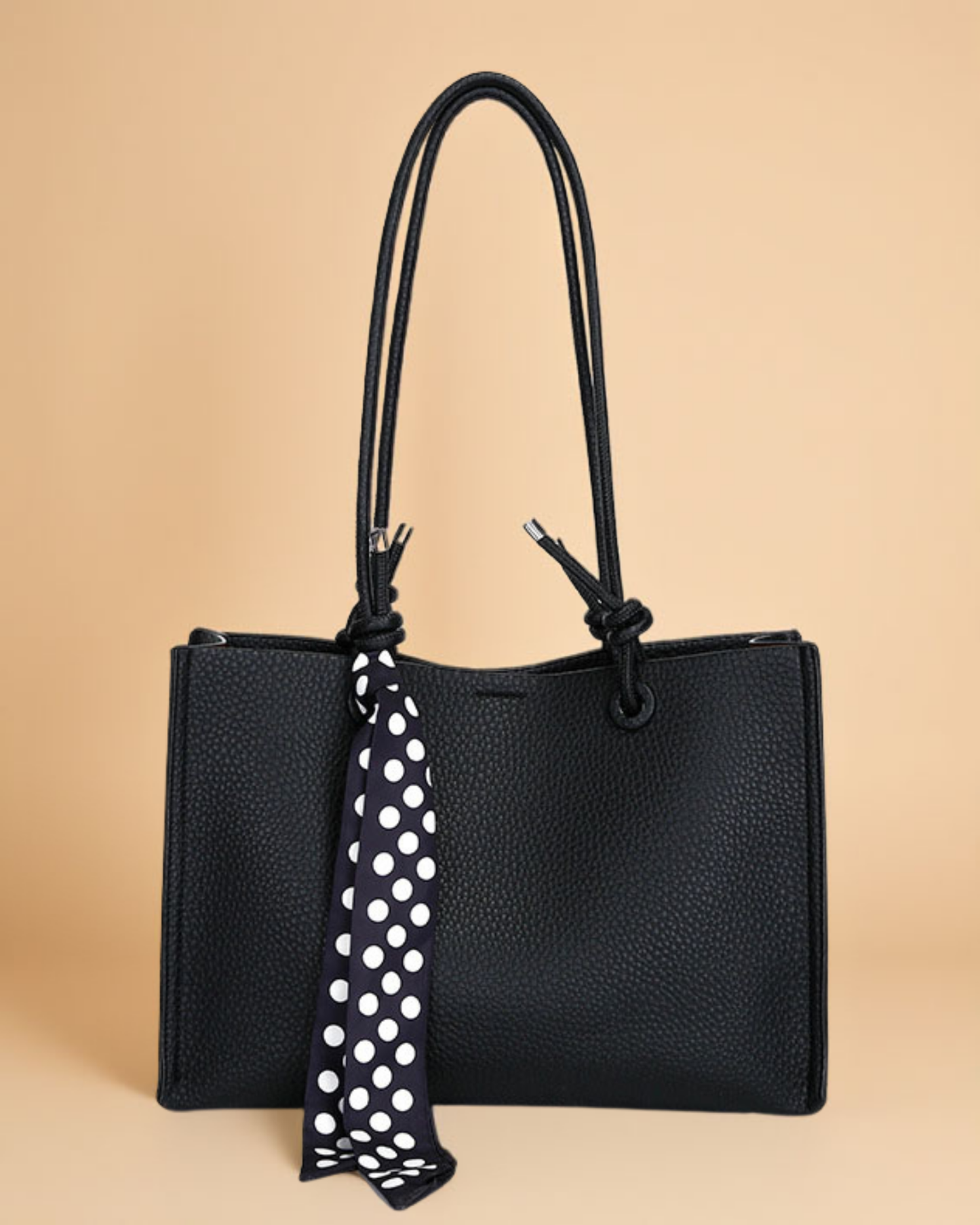Cartera Tipo Tote de Asas Largas con Pañuelo Decorativo y Estuche Interno removible – Diseño Texturizado y Práctico