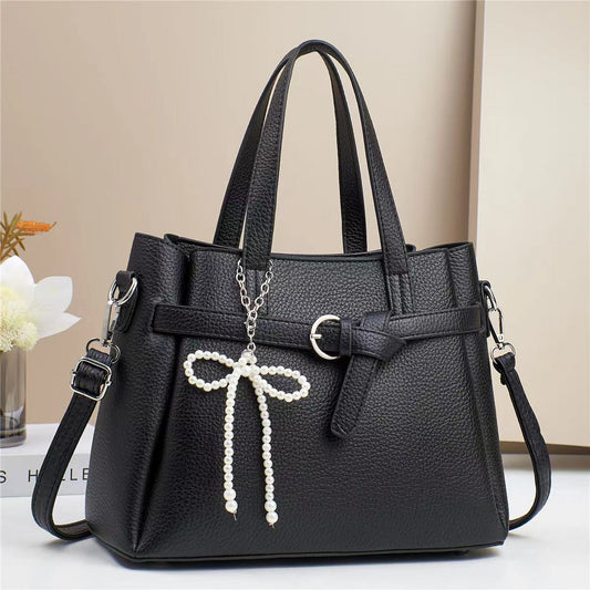 Cartera coqueta con detalles unicos
